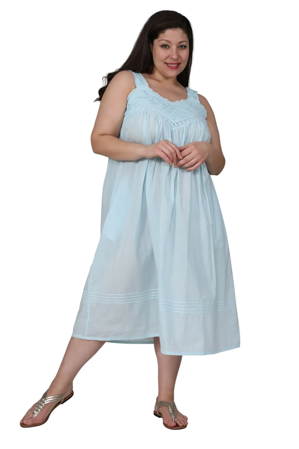 La Cera™ 100% Cotton Embroidered Gown