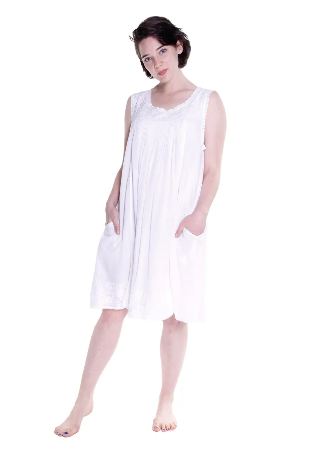 La Cera™ 100% Cotton White Embroidered Chemise