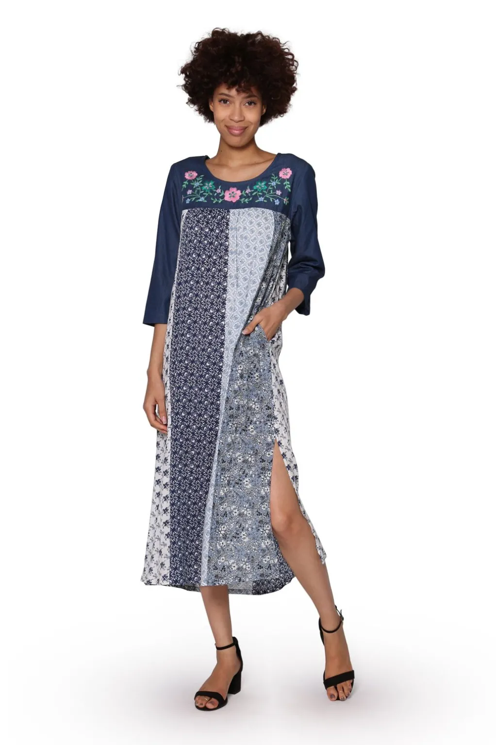 La Cera™ La Cera Floral Embroidered Rayon Dress