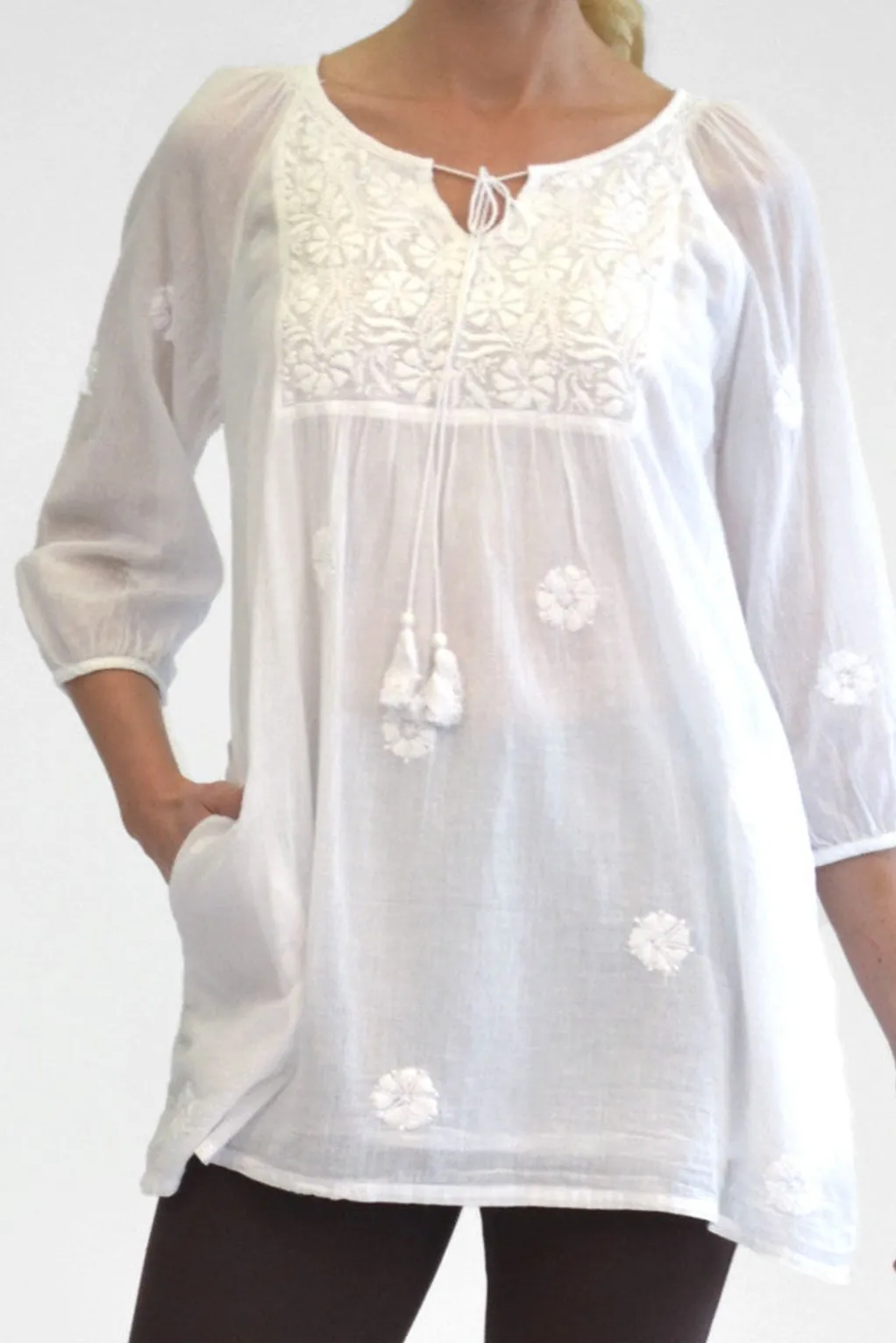 La Cera™ La Cera Women'S Long Sleeve Embroidered Top