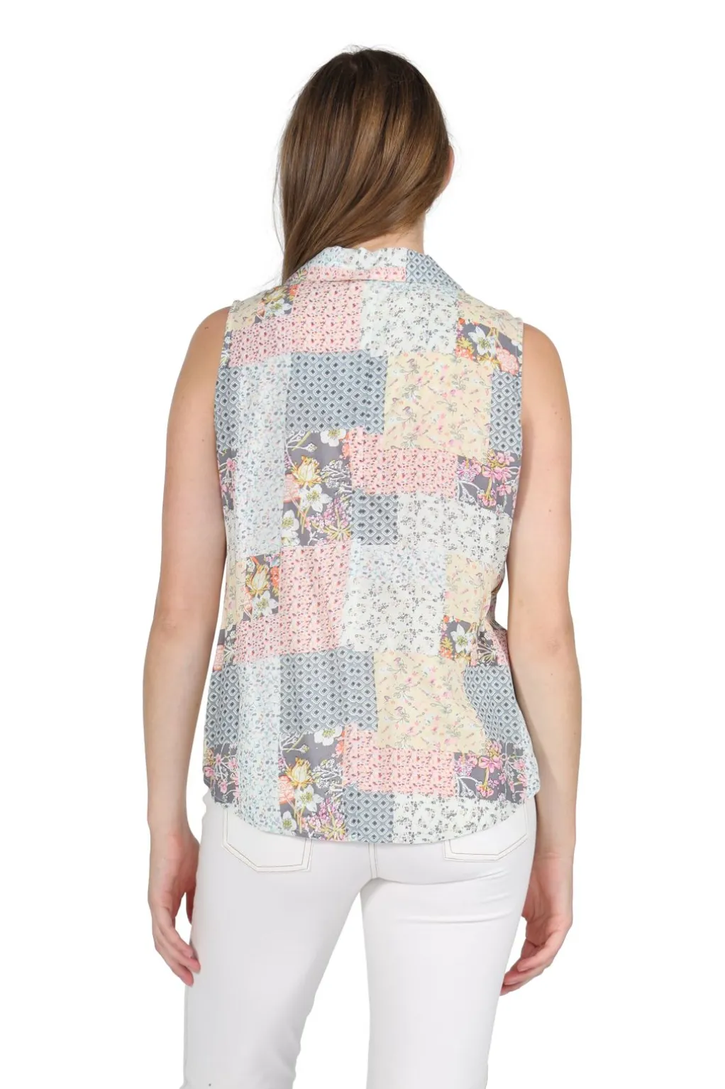 La Cera™ Printed Rayon Sleeveless Button Front Top