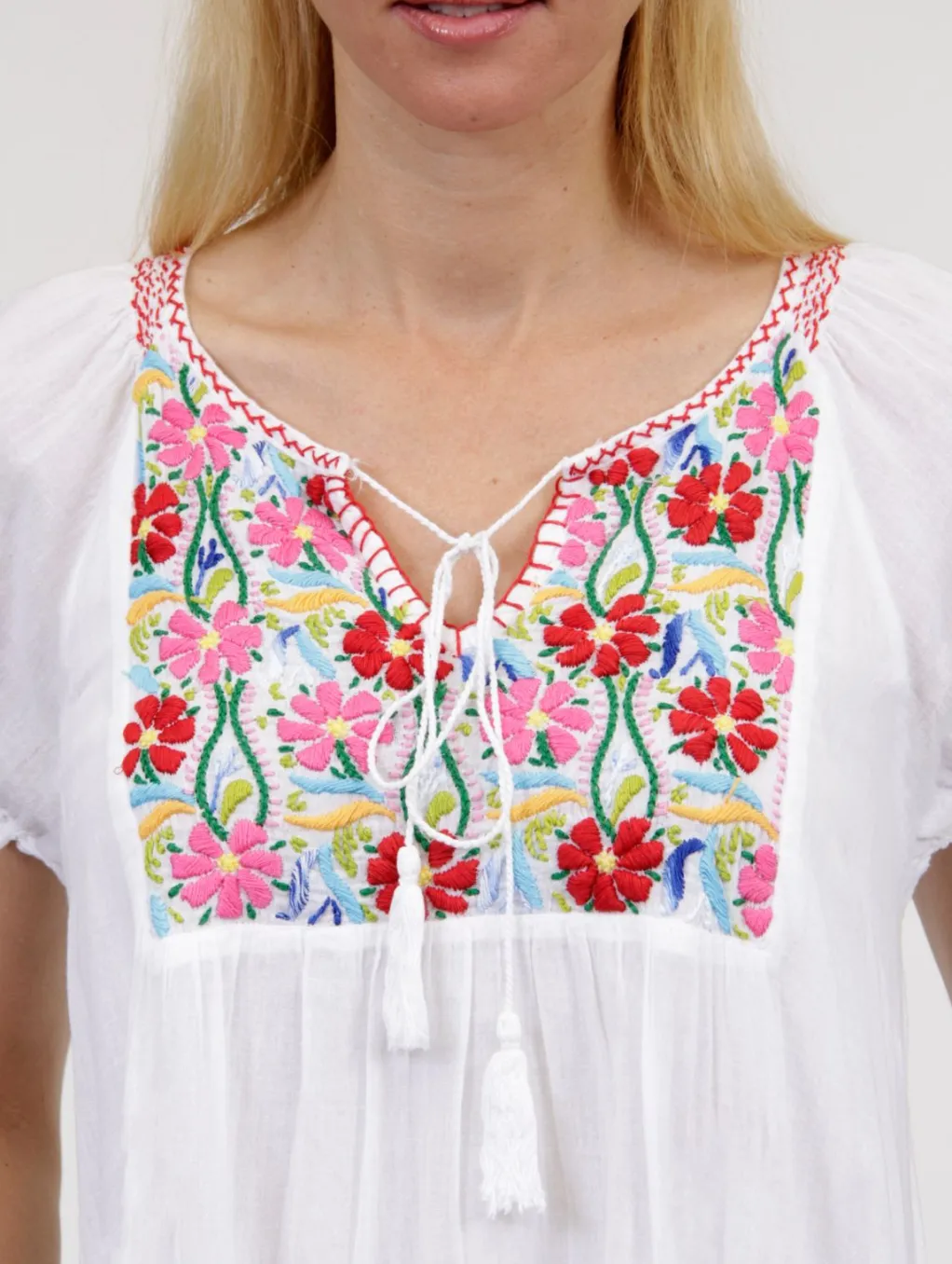 La Cera™ Short Sleeve Embroidered Peasant Chemise