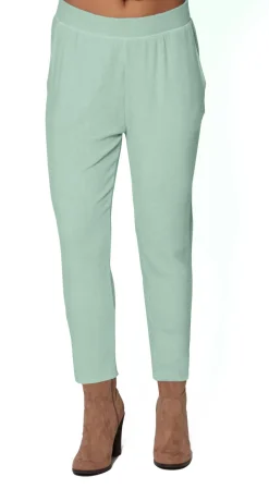 La Cera™ The Comfort Collection Capri Pant