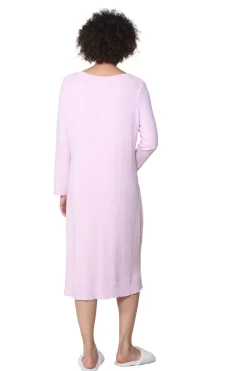 La Cera™ The Comfort Collection Snap Gown