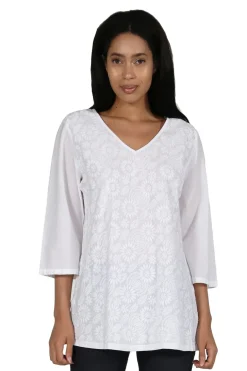 La Cera™ White Floral Embroidered Top